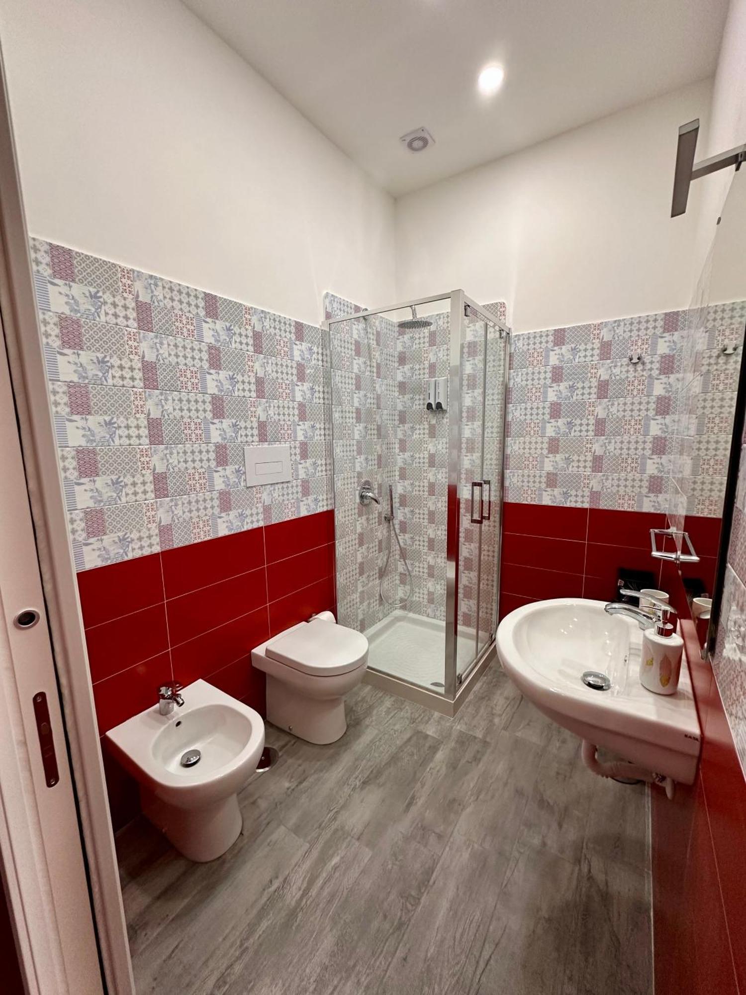 B&B I Tre Santi Napoli Bagian luar foto